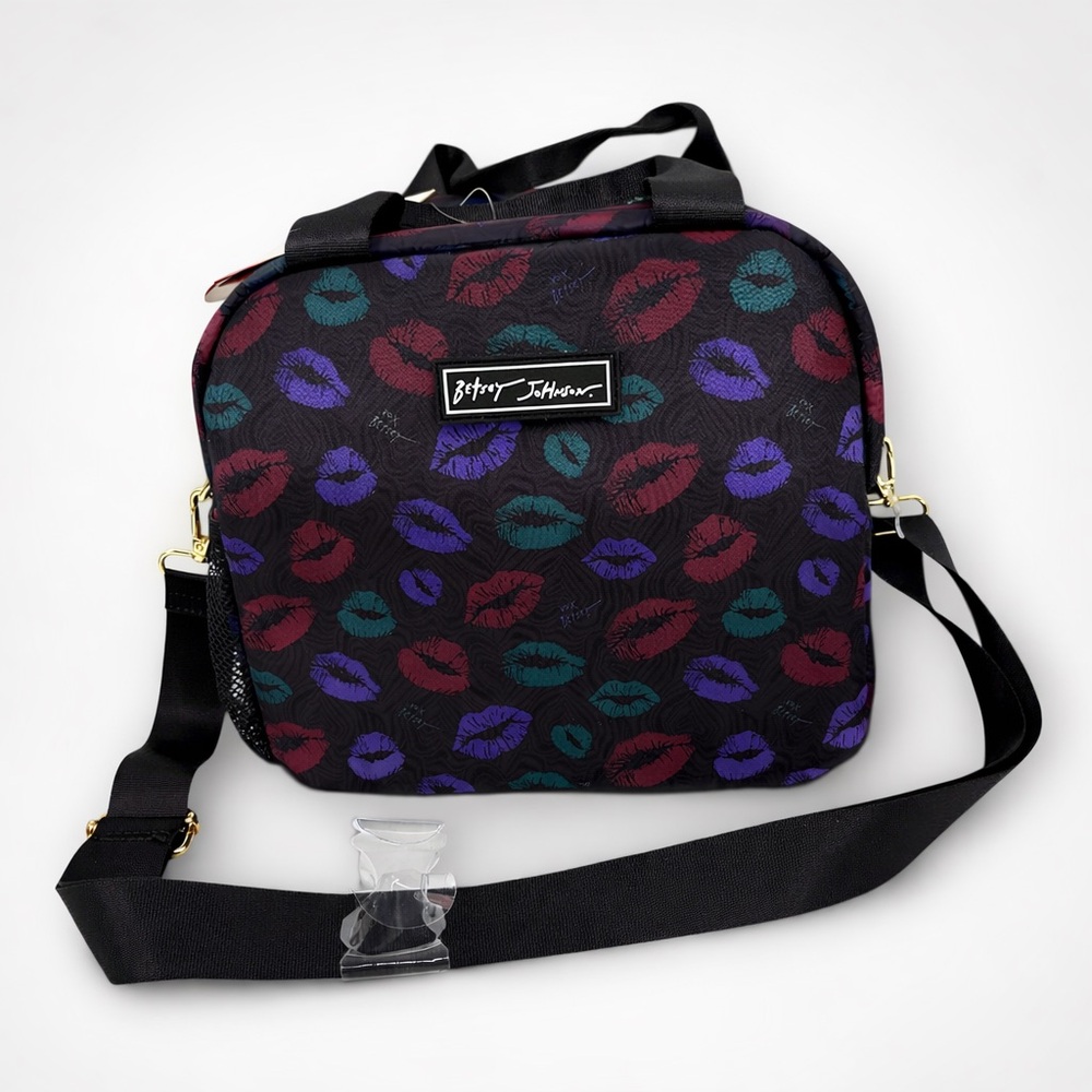 Betsey Johnson Insulated Top Handle Lunch Tote Bag in Lips Print NWT